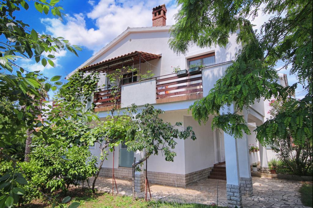 Cukon Holiday Home Medulin Exterior photo