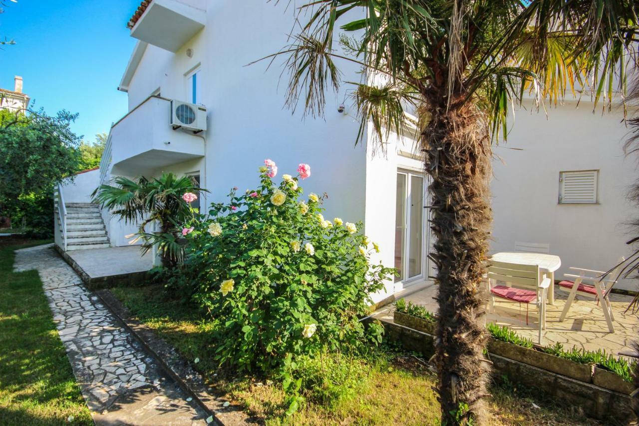 Cukon Holiday Home Medulin Exterior photo